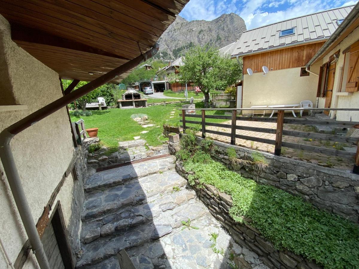 L Alpin Bel Appartement Avec Terrasse Dans Vieille Ferme De Montagne Renovee Лез-Ор Экстерьер фото