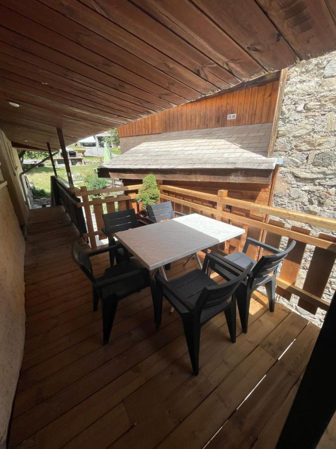 L Alpin Bel Appartement Avec Terrasse Dans Vieille Ferme De Montagne Renovee Лез-Ор Экстерьер фото